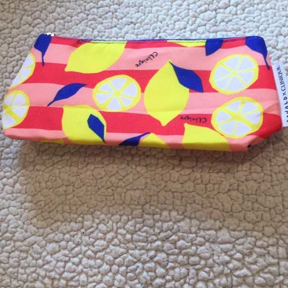 Tote Set - Picture 5 of 7